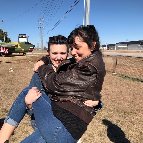 Meet your Posher, Noel - Picture 3 of 5